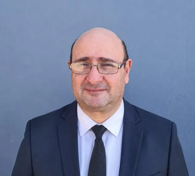 Retrato del Dr. Gabriel Bottari, abogado del Estudio Jurídico BML en San Antonio Oeste