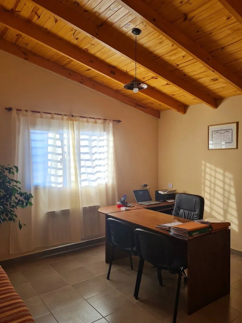 Sala de reuniones del Estudio Jurídico BML en San Antonio Oeste